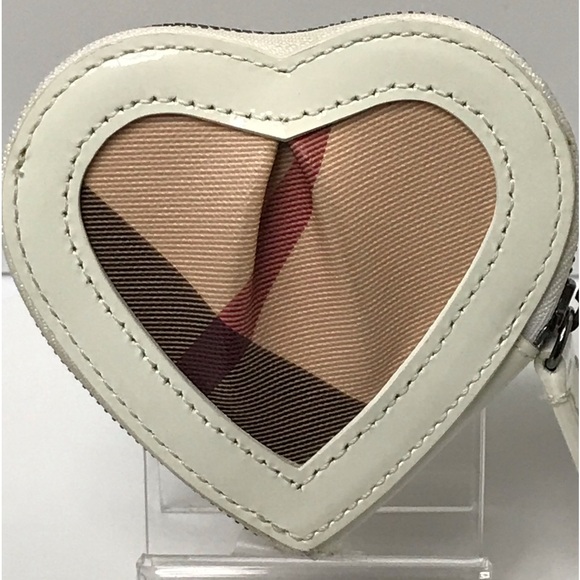 BURBERRY Heart Nova Check Coin Purse 😍❤️‍🔥 - Picture 1 of 17